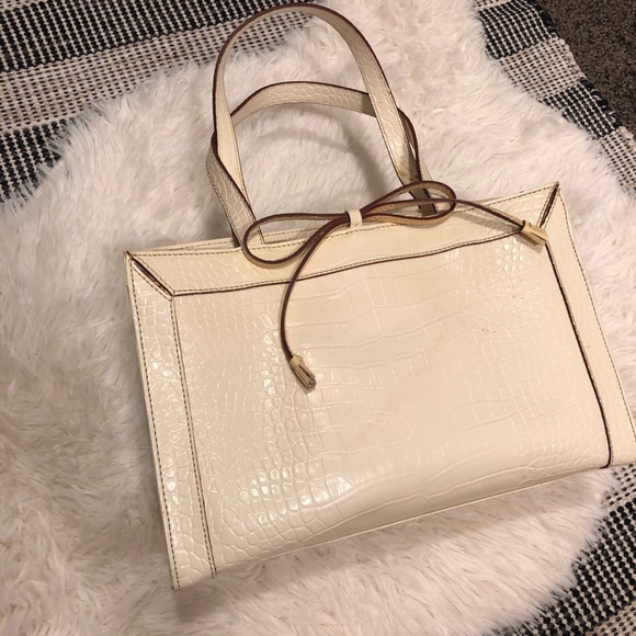 Liz Claiborne purse - Picture 2 of 8